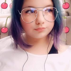 Meet your Posher, Mikayla